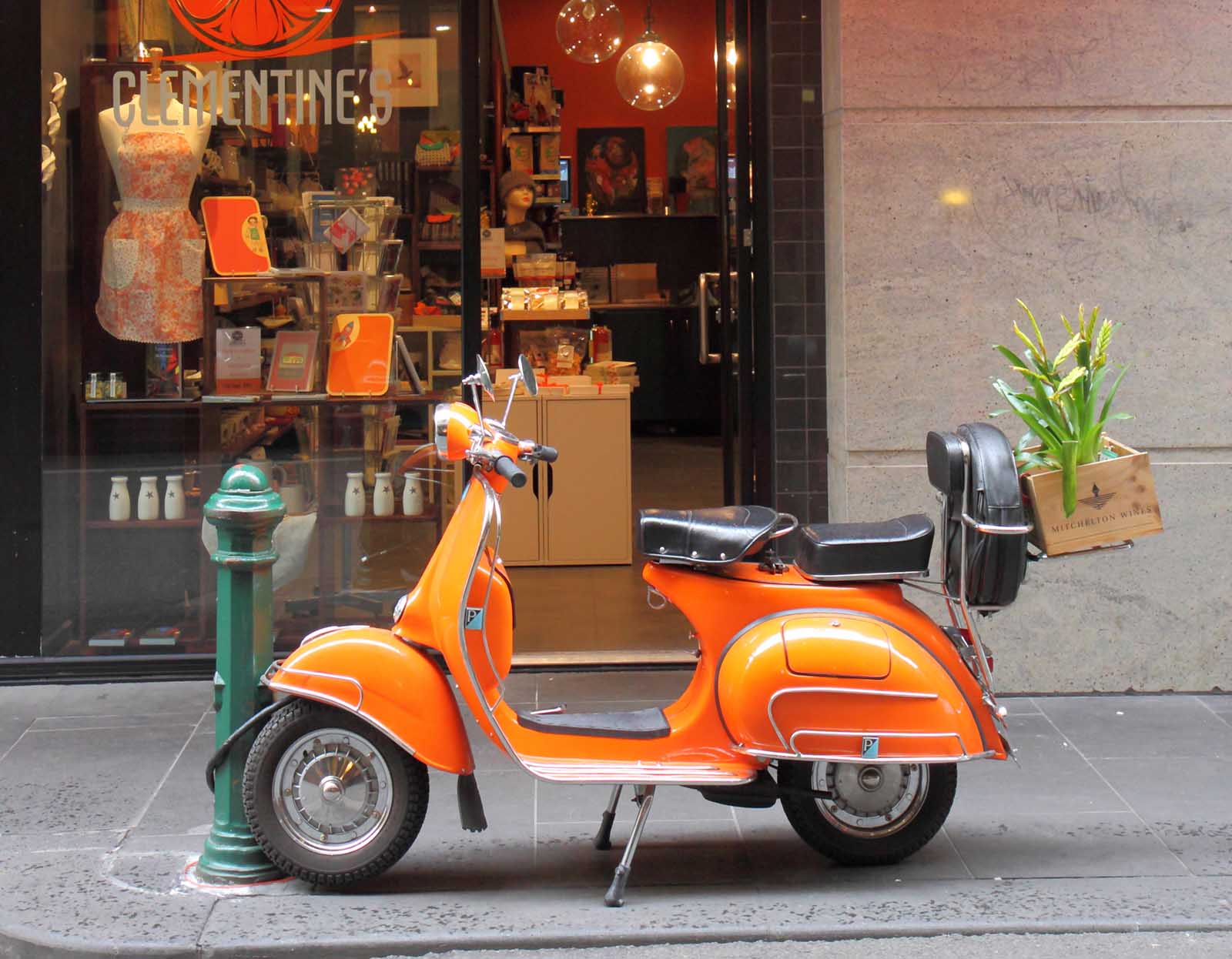 Degraves Street, Melbourne | Explore Melbourne's Laneways Degraves Street, Melbourne | Explore Melbourne's Laneways