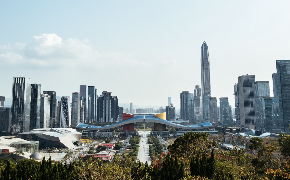 Shenzhen: Gateway to China Shenzhen: Gateway to China